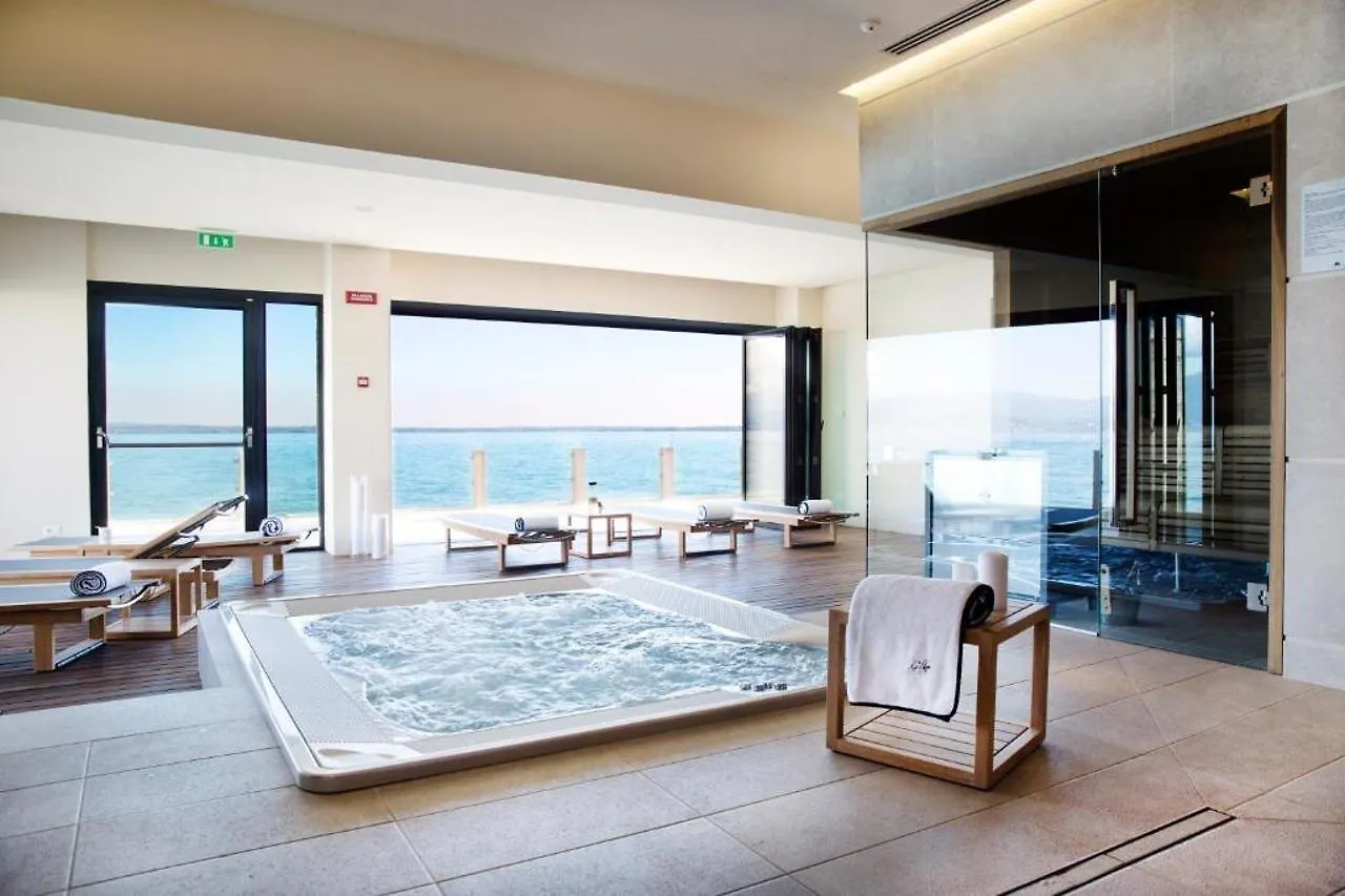 Grand Hotel Terme Sirmione 5*,