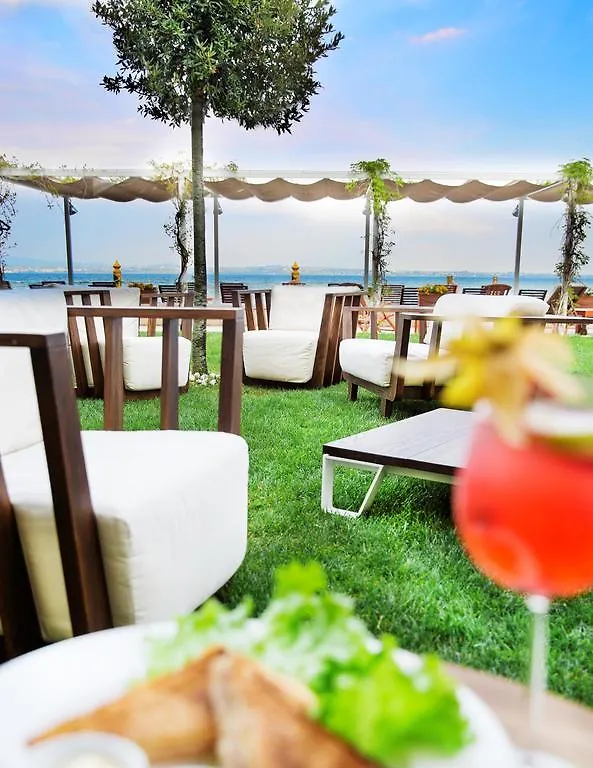 *****  Grand Hotel Terme Sirmione Italy