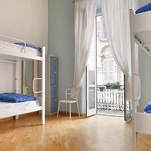 Grand Manin Albergue La Spezia