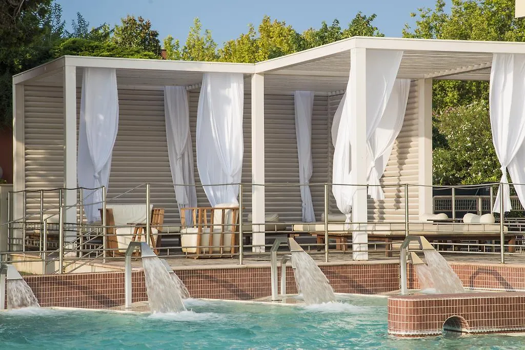 Grand Hotel Terme Sirmione 5*,  Italy
